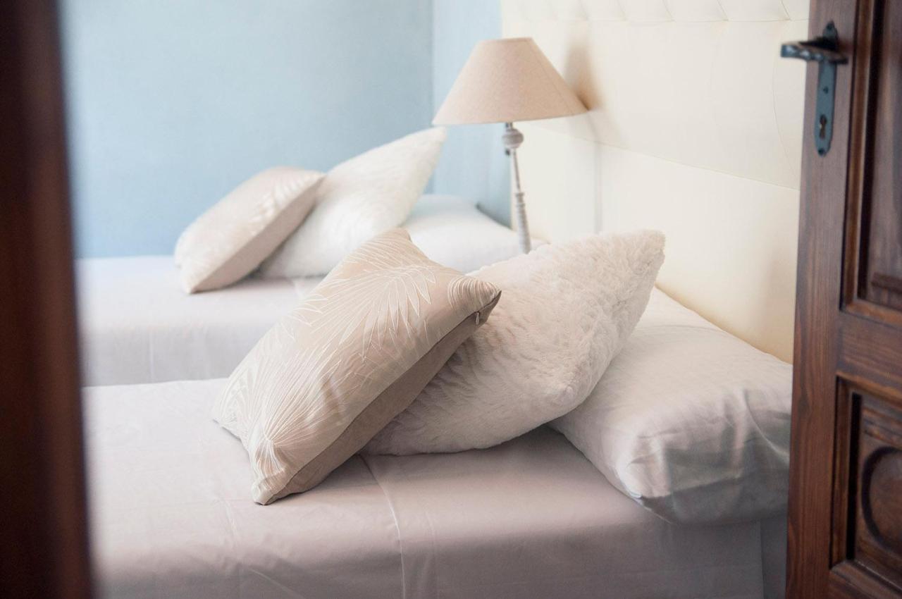 La Casa De Maria Guest House Algarinejo Ngoại thất bức ảnh